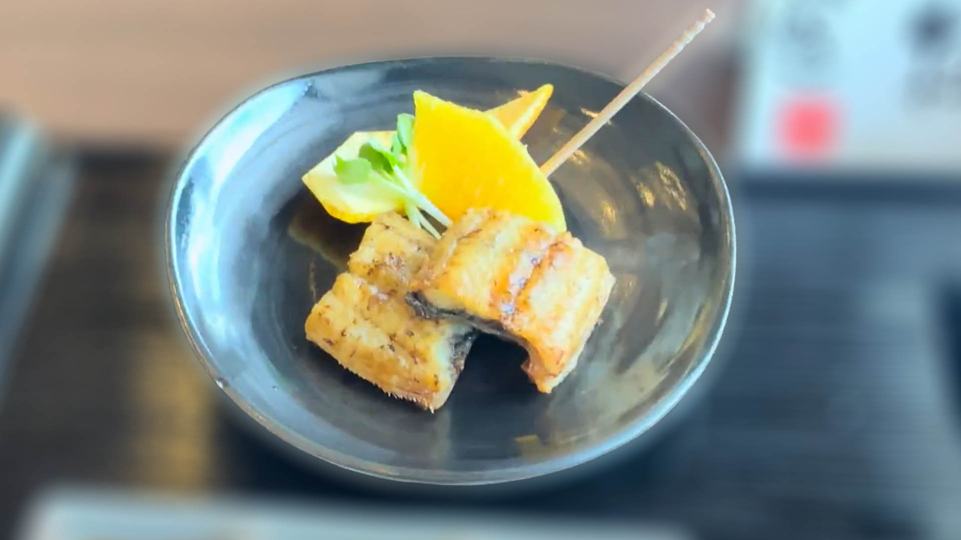 山美世の素焼うなぎ 山椒醤油と藻塩で楽しむ